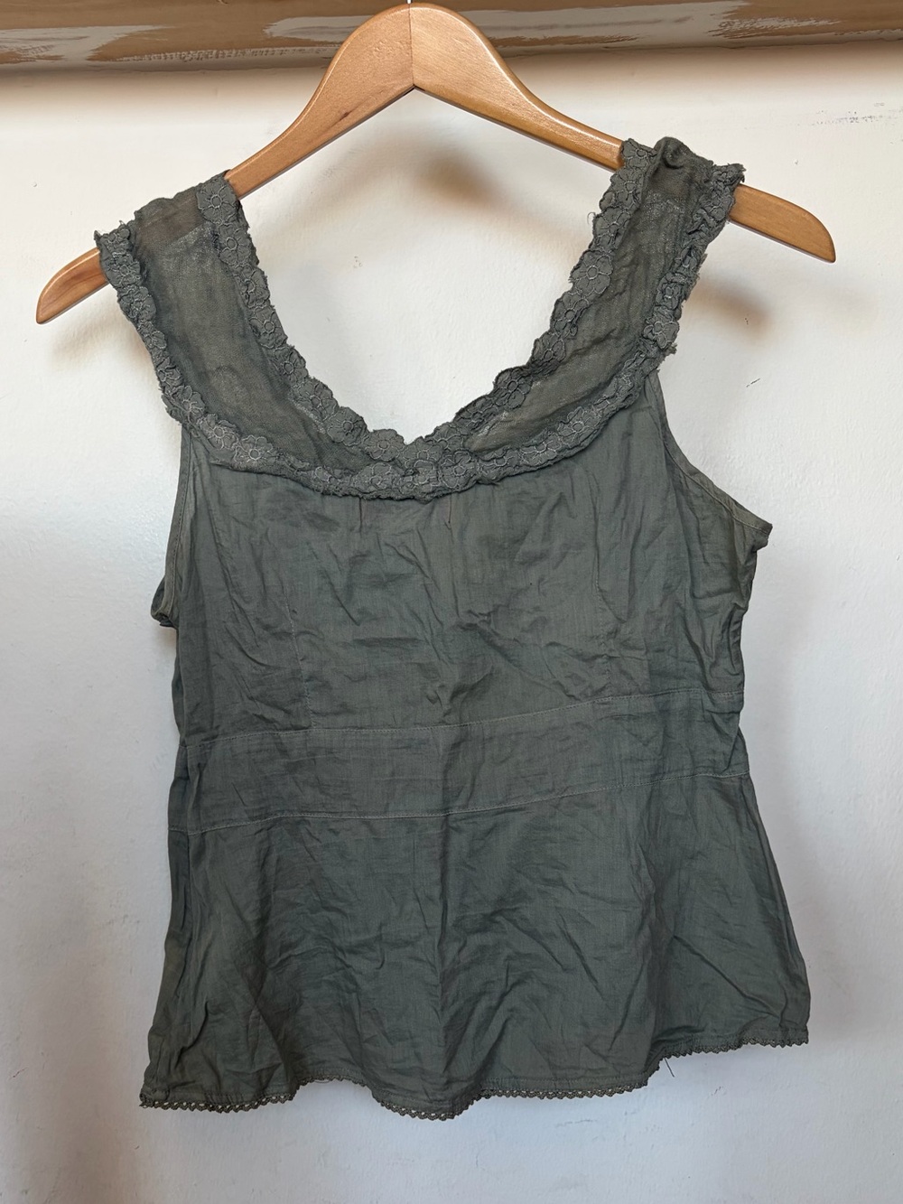 Lux Olive Grey Lace-Trim Tank Top